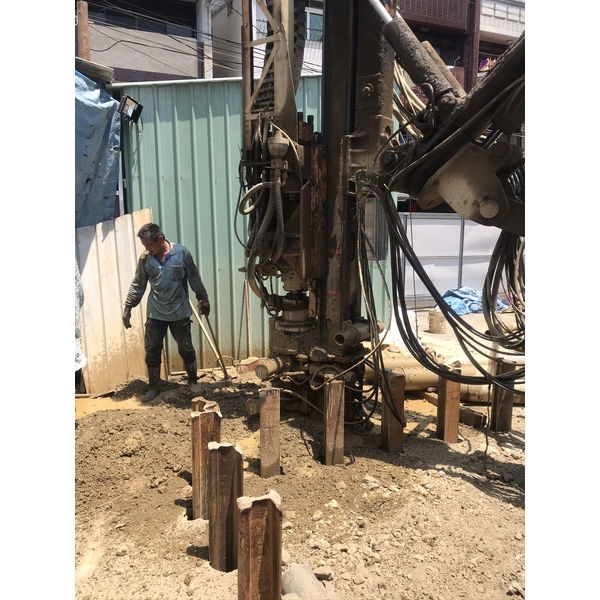 鑿井工程-日隆鑿井工程有限公司