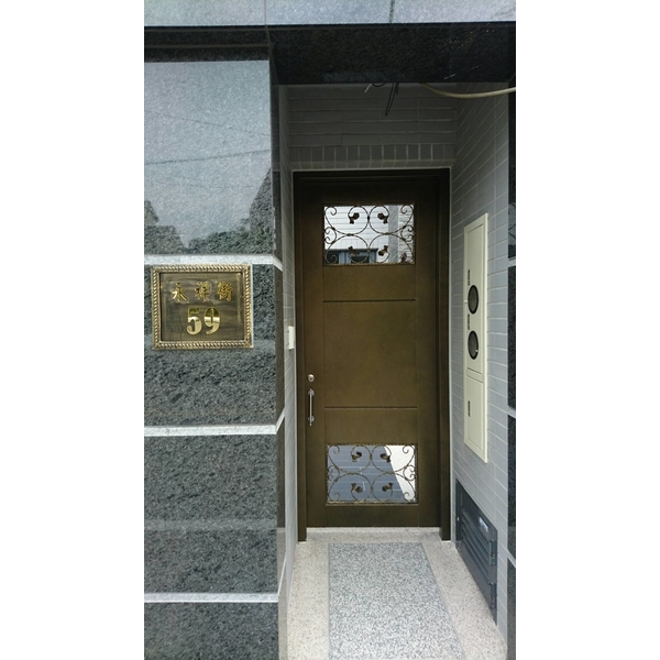 車庫管制玻璃門-承品工程行