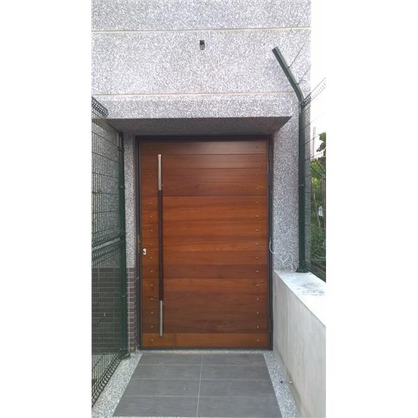 柚木管制門,承品工程行