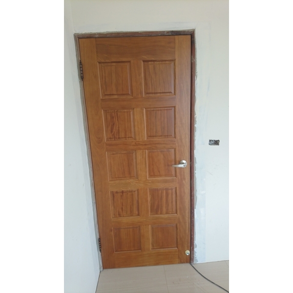 房間門-承品工程行