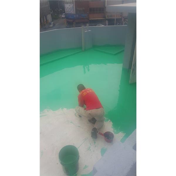 地坪防水加隔熱