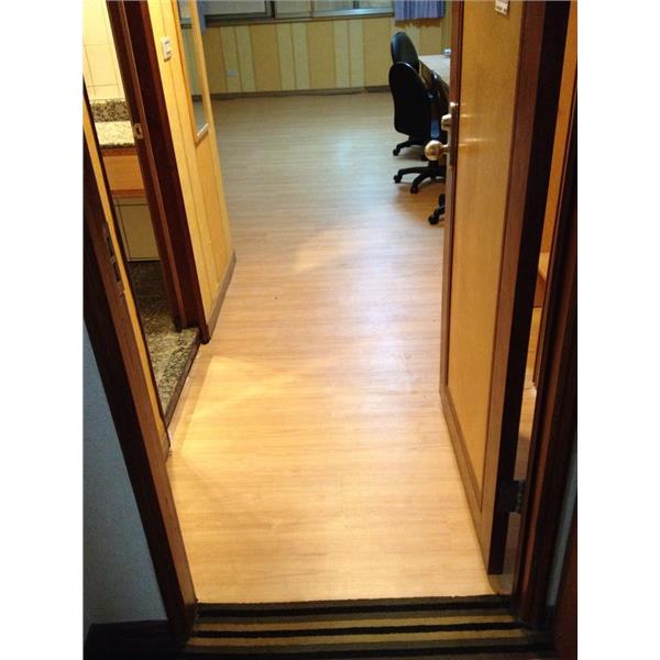 塑膠地板,第一布室內裝璜有限公司