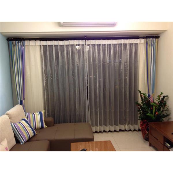 落地窗簾、抱枕,第一布室內裝璜有限公司