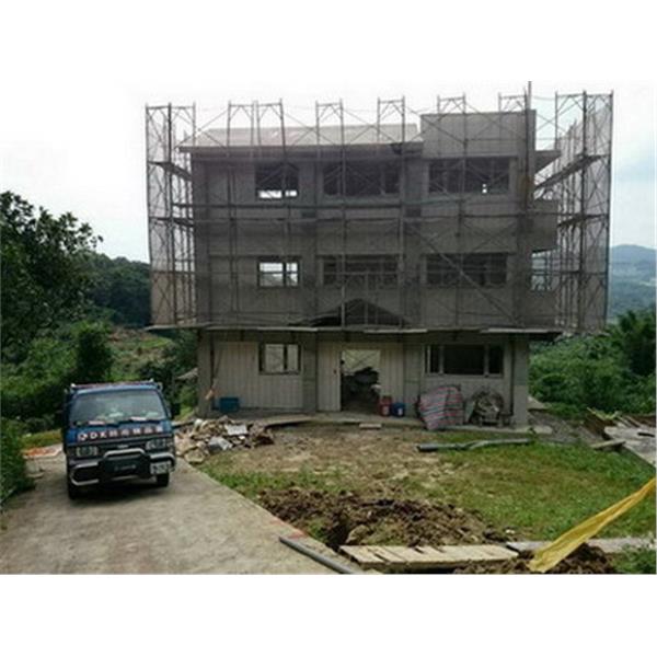 農舍,建興鋁門窗工程行