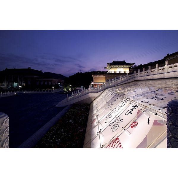 台北故宮採光罩-膠合玻璃