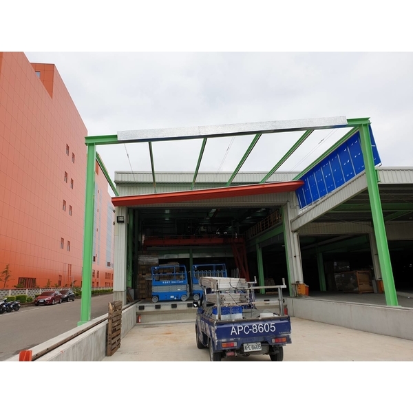 抗風透明百摺雨遮-日鑫帆布行