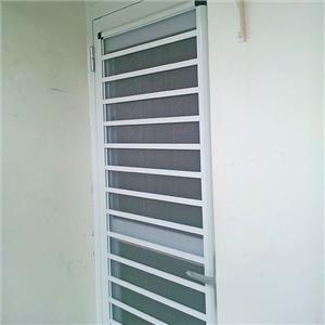 三合一通風門 , 弘大鋼鋁門窗行