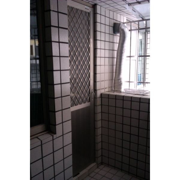 花格沙門,弘大鋼鋁門窗行