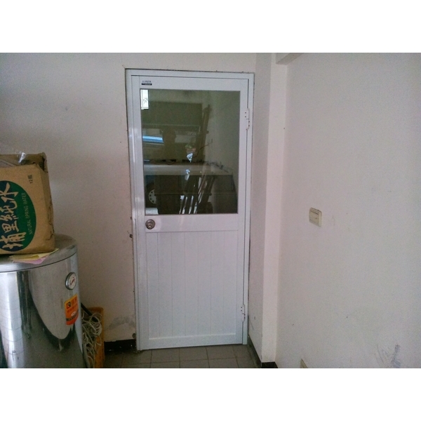 700型門,弘大鋼鋁門窗行