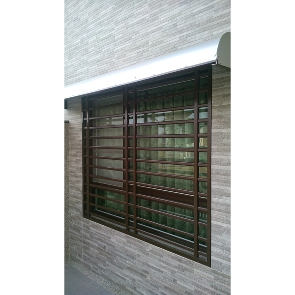 鋁管防盜窗19,弘大鋼鋁門窗行