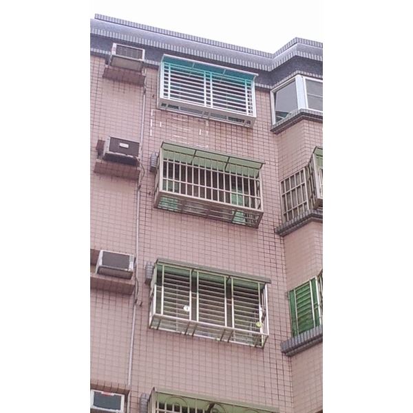 鋁管防盜窗19,弘大鋼鋁門窗行