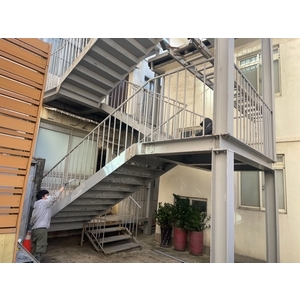 樓梯修繕