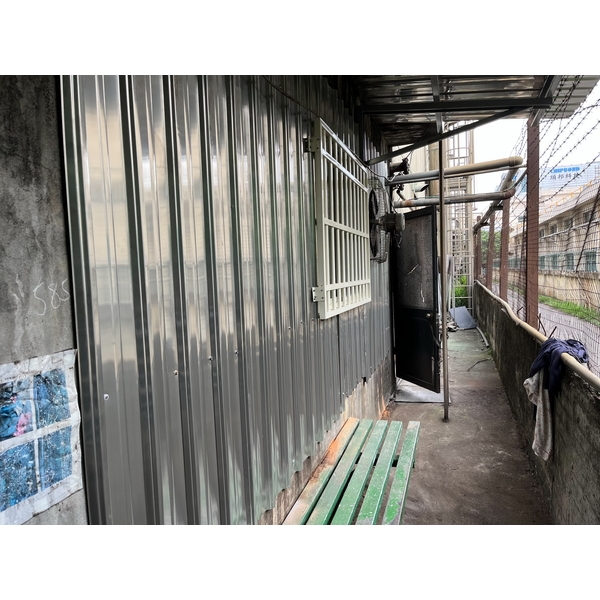 板子銹蝕更換白鐵板-原慶企業社