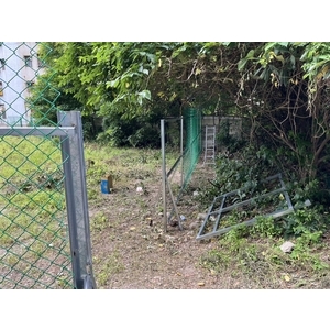 菱型網圍籬施作