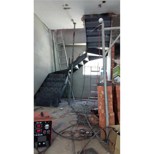 鋼骨樓梯施作 鋼骨樓梯施作,原慶企業社