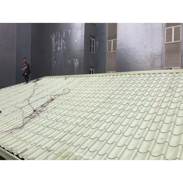 琉璃瓦覆蓋 琉璃瓦覆蓋,原慶企業社