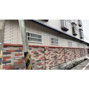 牆壁裝潢板修復