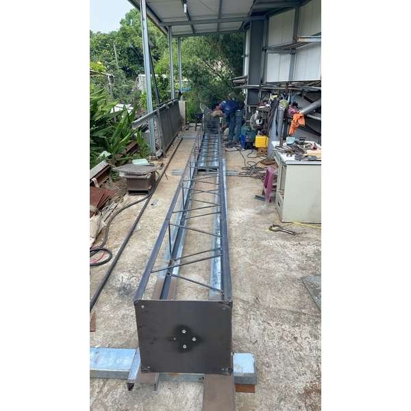 鐵門骨架施作 鐵門骨架施作,原慶企業社