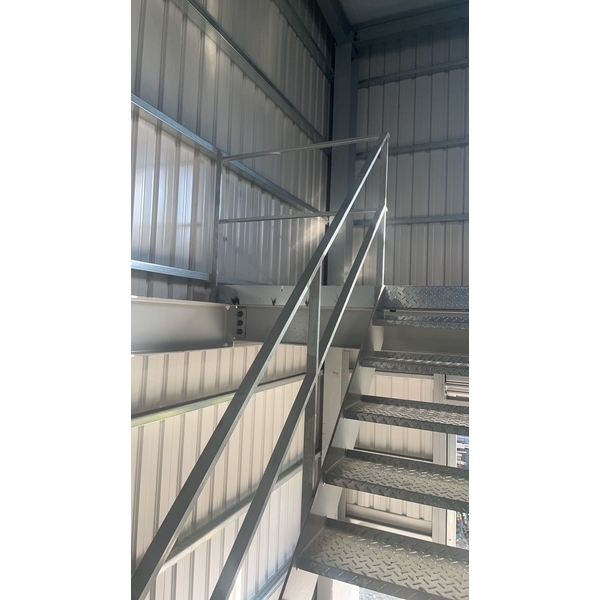 扶手施作 扶手施作,原慶企業社