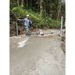 山上小木屋工程 - 原慶企業社