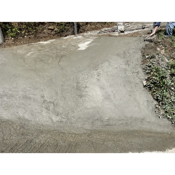 山上小木屋工程,原慶企業社