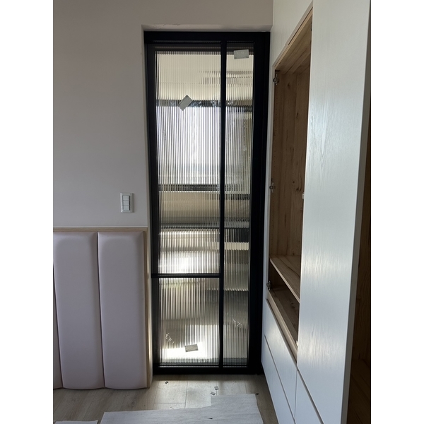 鐵件拉門(雙向緩衝) 鐵件拉門(雙向緩衝)