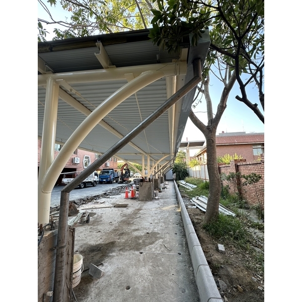 不銹鋼天溝落水管工程