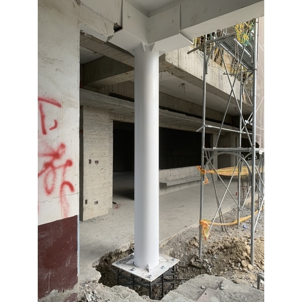 結構鋼柱補強鐵柱