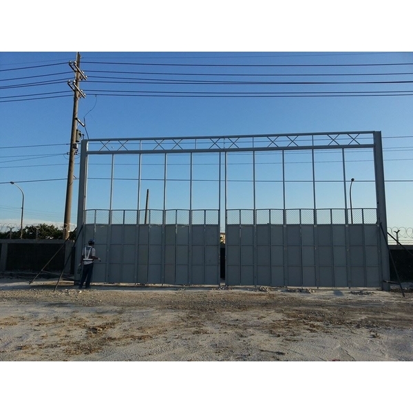 跑道整修工地管制入口