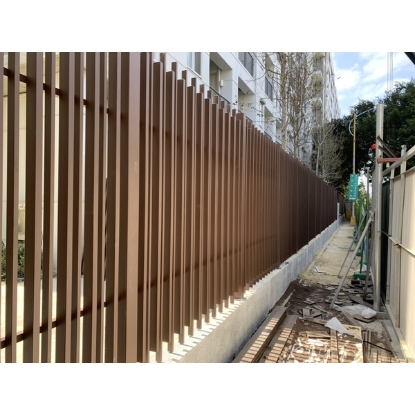 不鏽鋼烤漆格柵工程