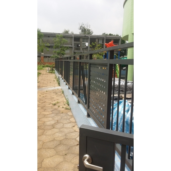 藝術欄杆,榮業鋼鋁工程行