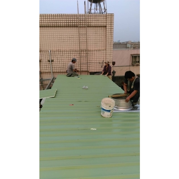 烤漆浪板施工,榮業鋼鋁工程行