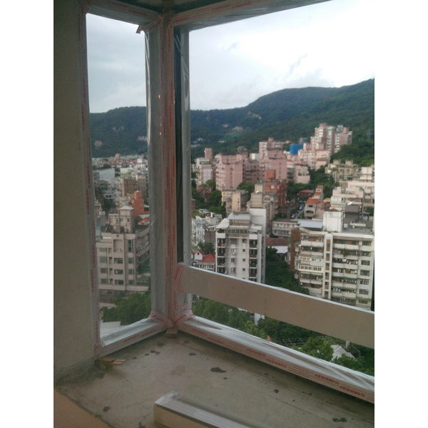 玻璃門窗工程,榮業鋼鋁工程行