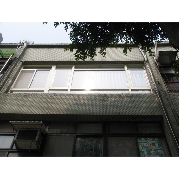 鋁門窗工程,榮業鋼鋁工程行