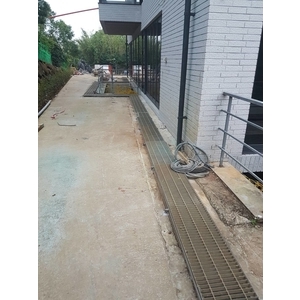 569725 - 榮業鋼鋁工程行