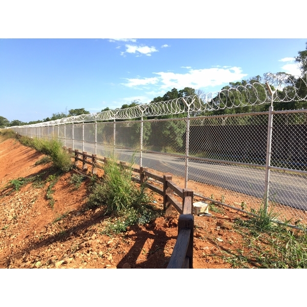 圍籬網+蛇籠刮刀網,開豐製網繩有限公司