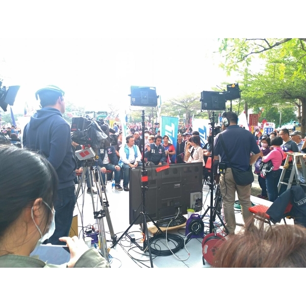 洪秀柱活動現場水車服務-保潔環保實業有限公司