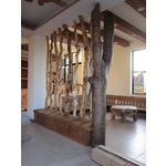 客廳天然樹幹屏風+鞋櫃 - 振華裝修工程公司