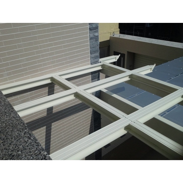 採光罩,利源不銹鋼鋁門窗行