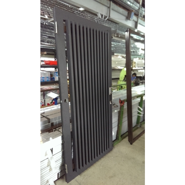 格柵鋁門,利源不銹鋼鋁門窗行