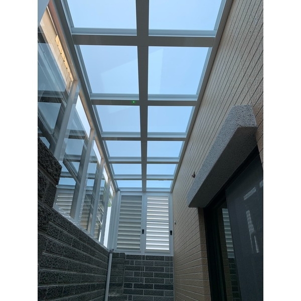 H型採光罩 H型採光罩,利源不銹鋼鋁門窗行