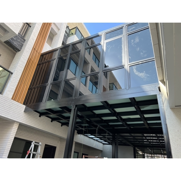 採光罩,利源不銹鋼鋁門窗行