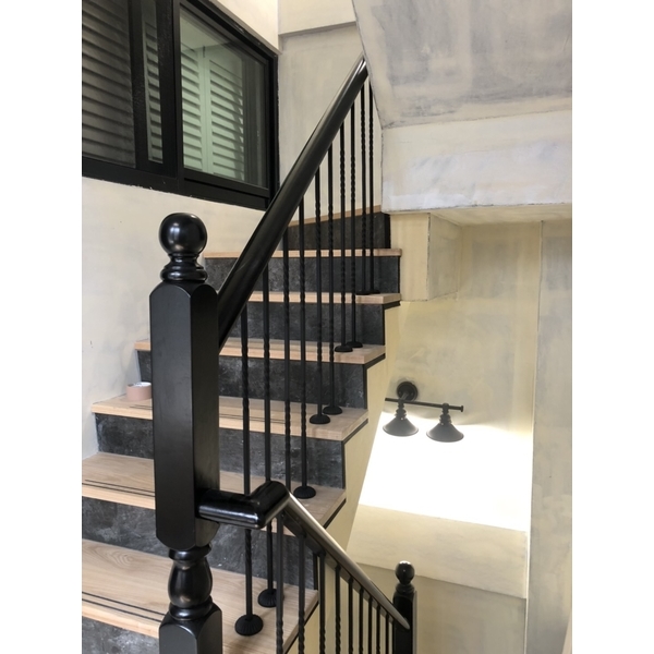 樓梯扶手-東霖實業社