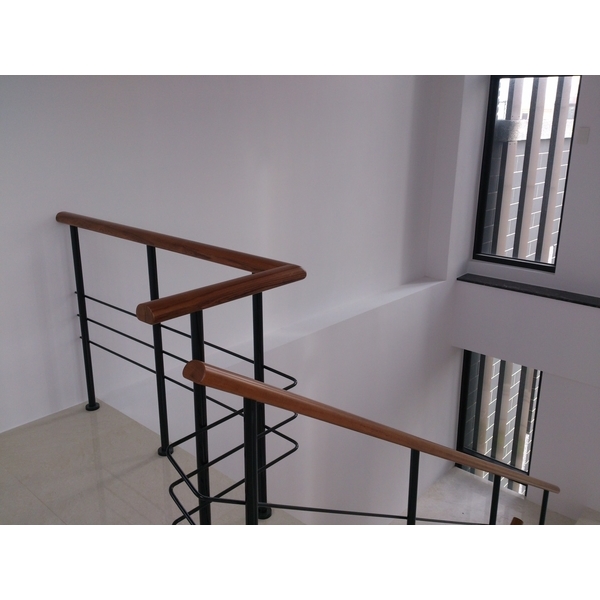 精緻扶手-東霖實業社