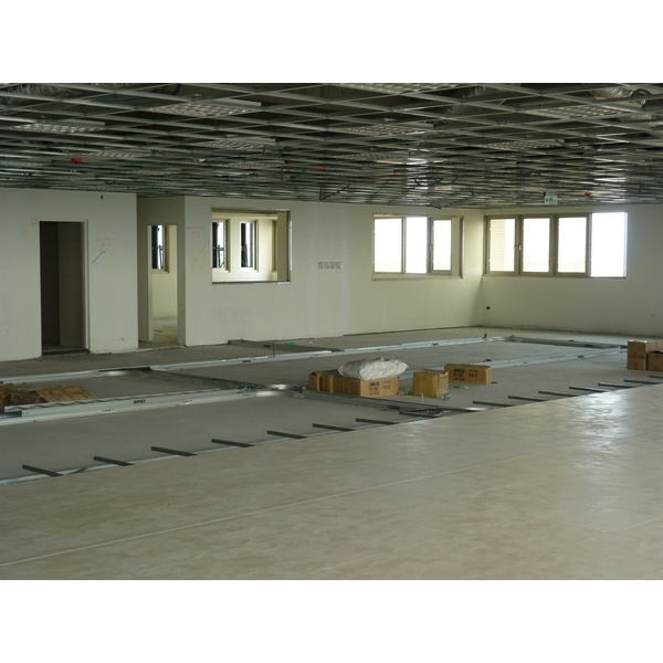 榮剛材料科技,品空間有限公司