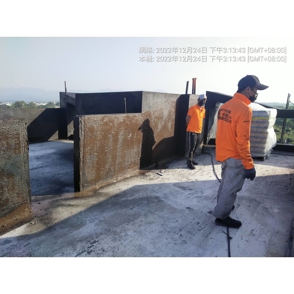防水工程｜建案6戶透天厝｜外牆全面性噴塗防水工程
