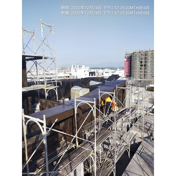 防水工程｜建案6戶透天厝｜外牆全面性噴塗防水工程