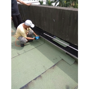 屋頂防水-舖設熱溶毯