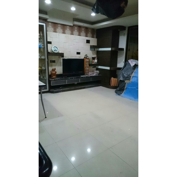 住宅拋光石英磚地坪磁磚隆起修復(碰貢),麗君室內裝修設計工程有限公司