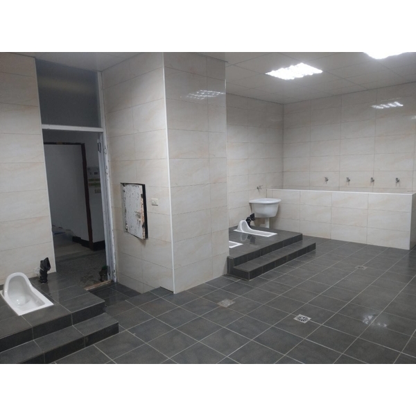 廁所整修裝修工程-蹲式馬桶安裝